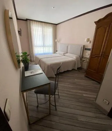 洛斯莫利诺斯酒店 * 利亚内斯