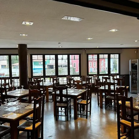 洛斯莫利诺斯酒店 利亚内斯