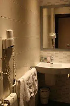 洛斯莫利诺斯酒店 利亚内斯